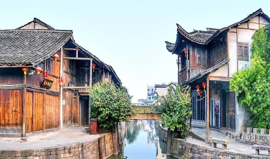 大跳跃的方块